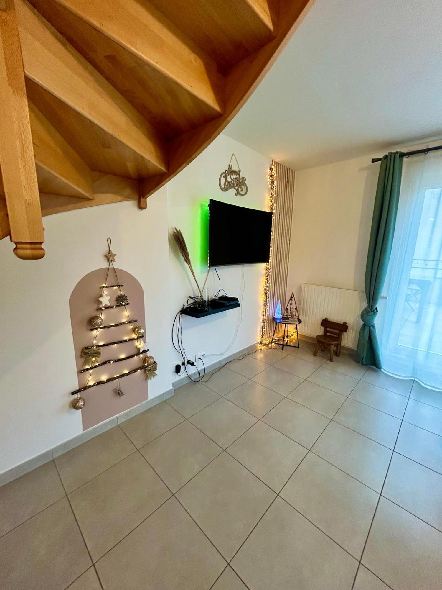 Disneyland Paris Familly Appart - 7 Minutes Disney - Parking - Wifi Chessy  Εξωτερικό φωτογραφία